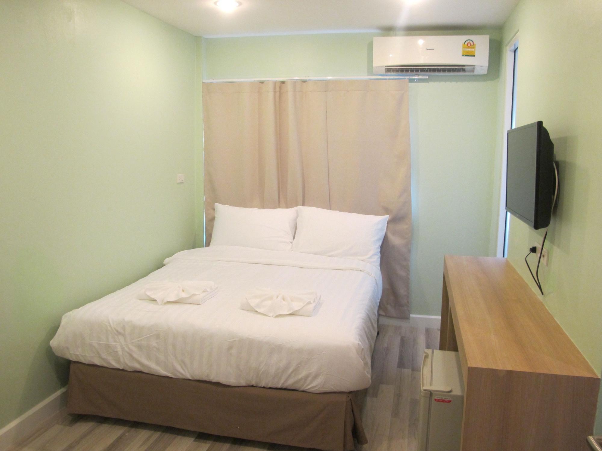 Hotel Nantra HHQ Zewnętrze zdjęcie